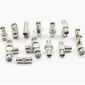 Assortiment BNC verloopjes (3 x koppelst. cinch, 2 x koppelst. BNC, 4 x verl. cinch fem./BNC, 4 x verl. cinch male/BNC, 3 x spl.)